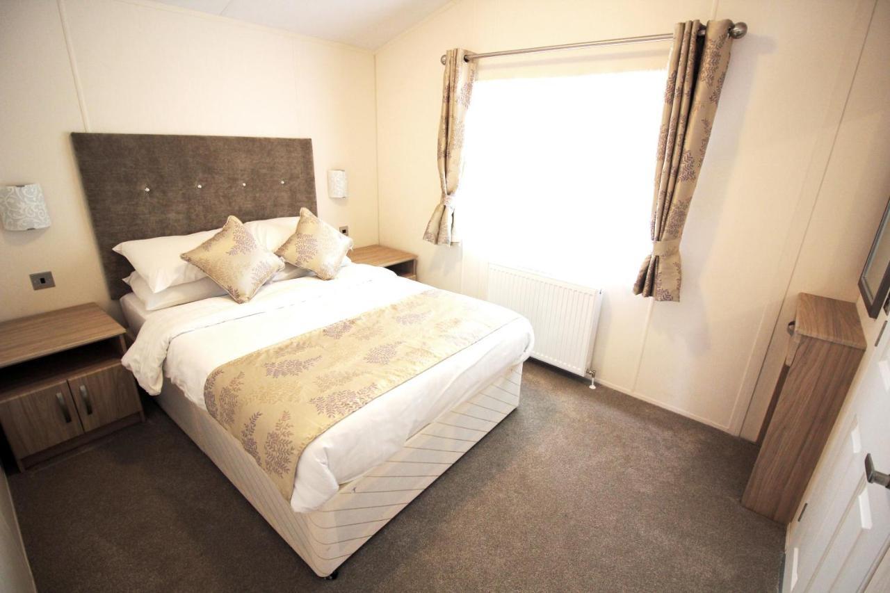 Bucklegrove Holiday Park 巴斯 外观 照片