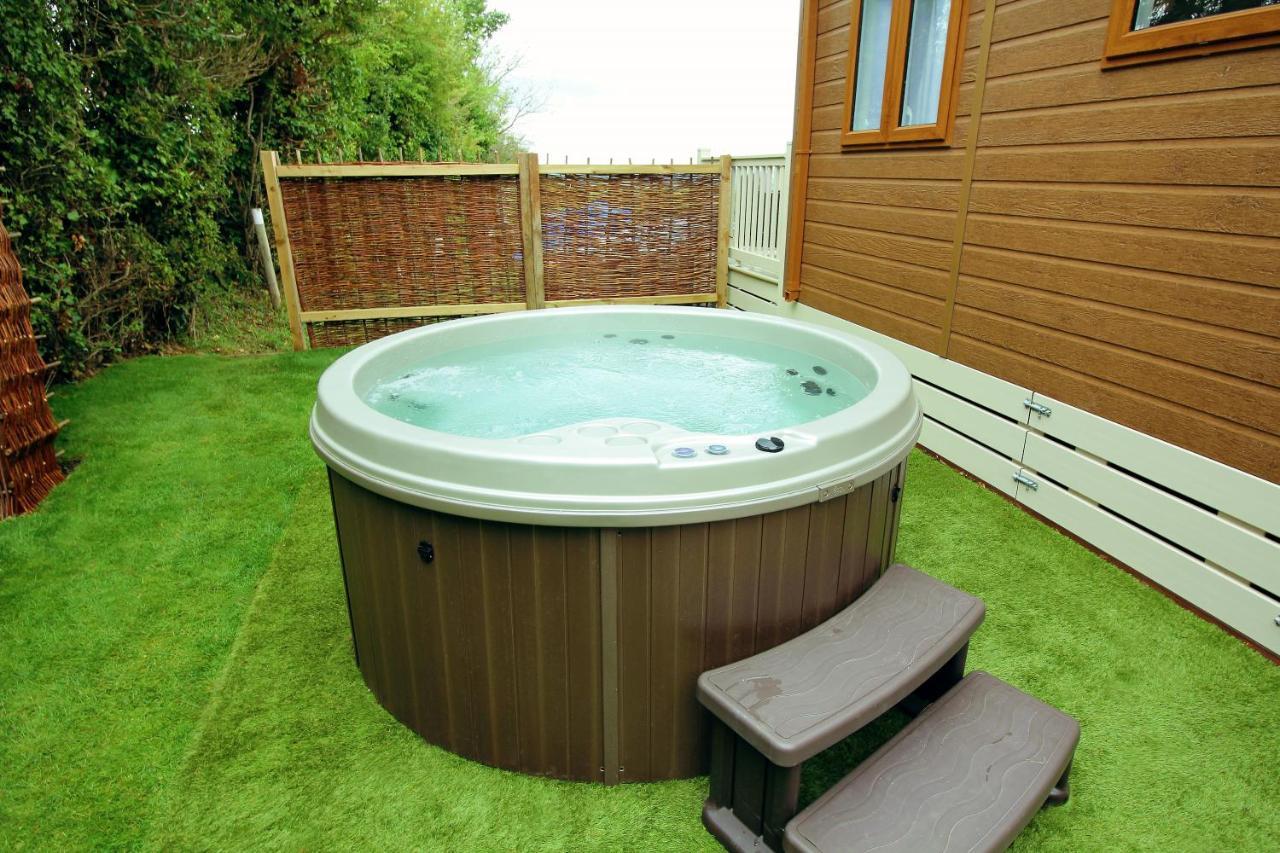 Bucklegrove Holiday Park 巴斯 外观 照片